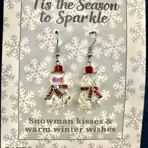 GANZ.Adorable and Sparkly Crystal Beaded Snowman Christmas Earrings